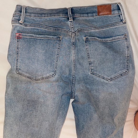 BDG Twig High Rise Jeans - Picture 4 of 4